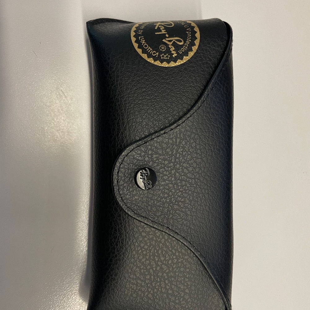 Ray-Ban RB4344 Sunglasses